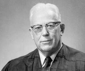 Earl Warren  (1891-1974)