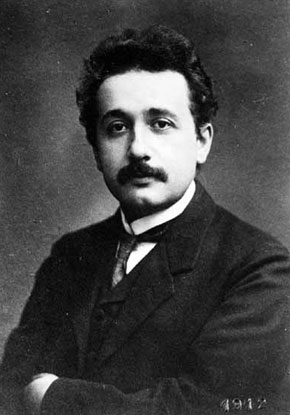 Albert Einstein  (1879-1955)