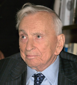 Gore Vidal  (1925-2012)